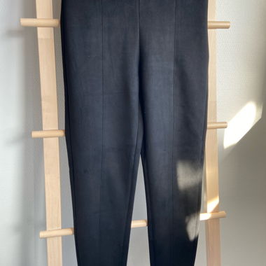 Schicke Hose in Wildleder-Optik