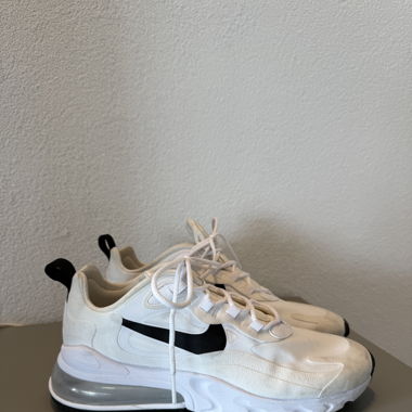Nike Air Max 270 React Weiss