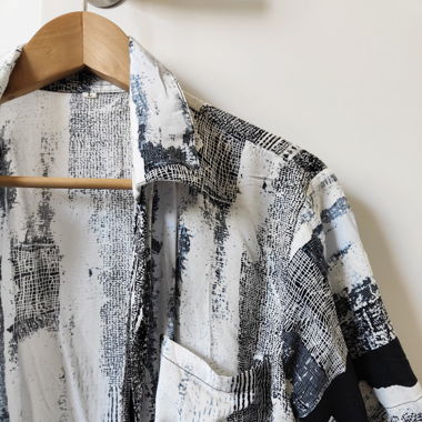 Unisex Shirt in Size: S