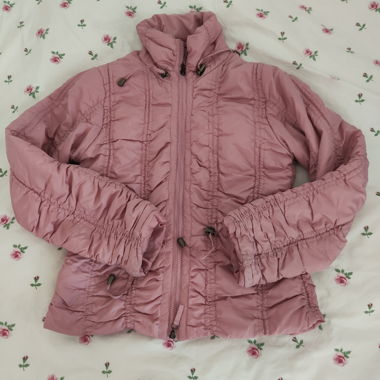 veste mi-saison en rose vintage scrunched