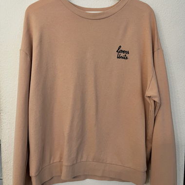Pullover / Sweatshirt