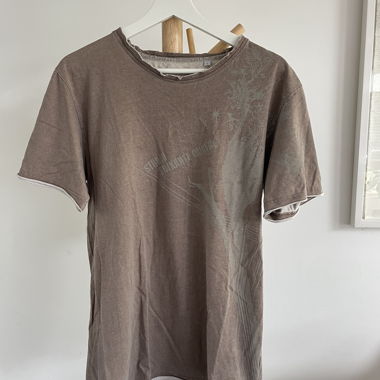 T-shirt della Boutique 64 (Biarritz)
