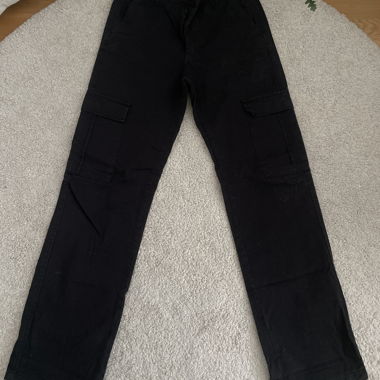 black cargo pants 