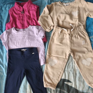 Vêtements pour enfants mélangés
