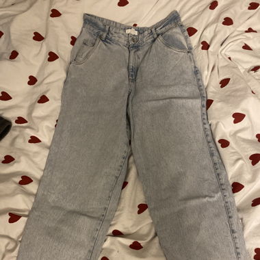 Bright blue Jeans, Balloon fit