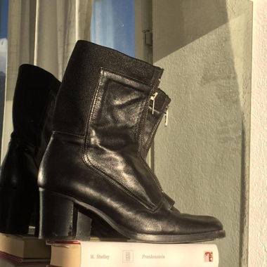 bottes vintage en cuir noir