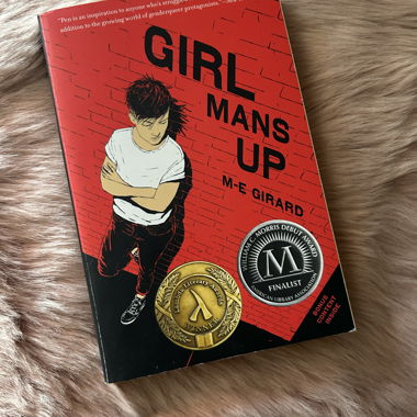 Livre « Girl Mans Up »