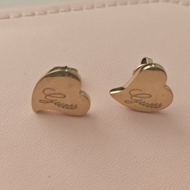 GUESS Heart Stud Earrings