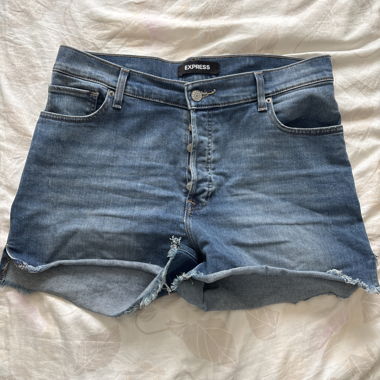 Express denim shorts