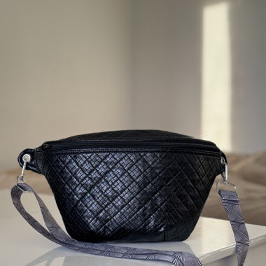 NEUE Bauchtasche-Crossbody in Schwarz-unbenutzt