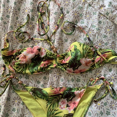 Bikini