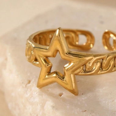 Star ring
