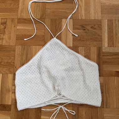 Top estivo all'uncinetto, bianco (crema) Bershka