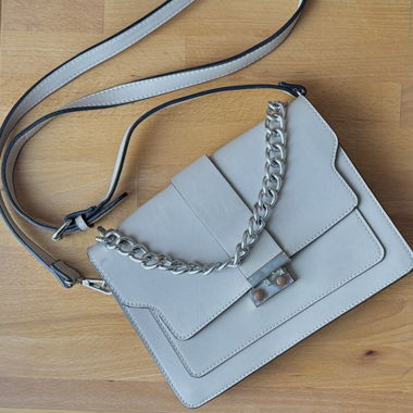 Handtasche grau