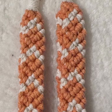 Keychain, Macramé, White/ Orange 