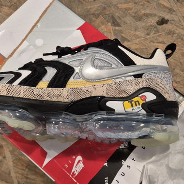 Nike Air VaporMax EVO NRG