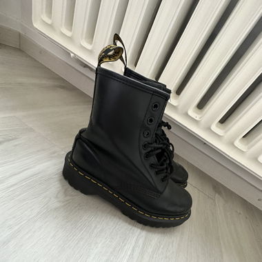 Dr. Martens 1460 BEX 8 EYE BOOT UNISEX