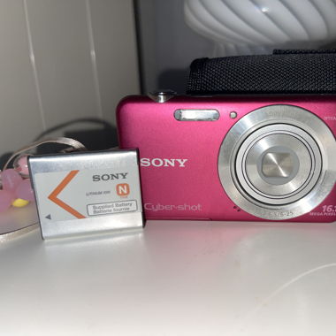 Sony Cyber-shot Digitalkamera in Pink – 16.1 MP