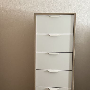 Meuble à 5 tiroir