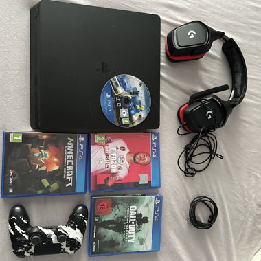 Ps4 Slim 500GB und  Zubehör 