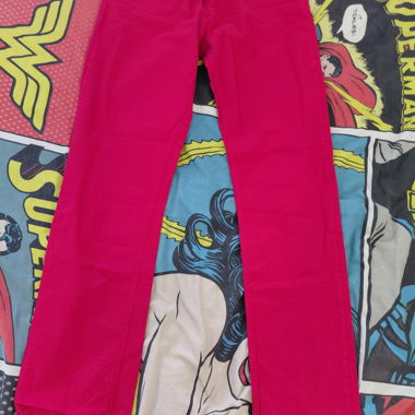 Pantaloni rossi 