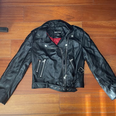 Schwarze Bikerjacke