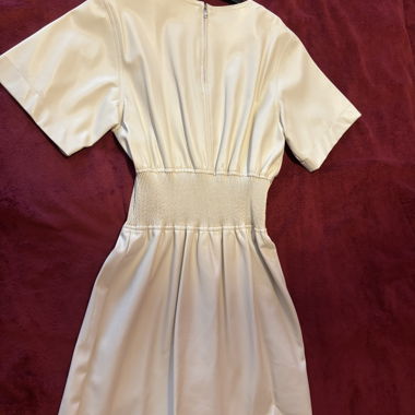 Robe DKNY blanc cassé
