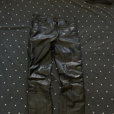 Pantalon "cuir"