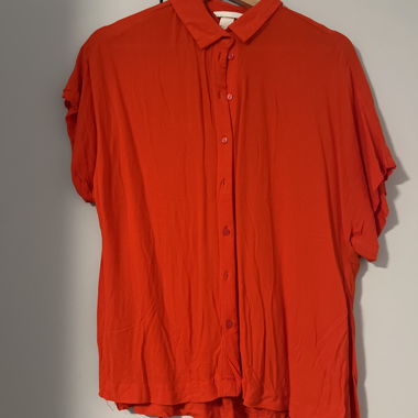 Chemise rouge à manches courtes