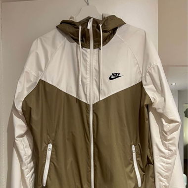 Nike Windbreaker