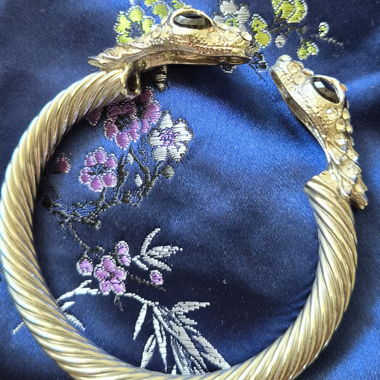 Gioiello argento a forma di serpente