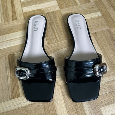 Schlappen y2k schwarz leder