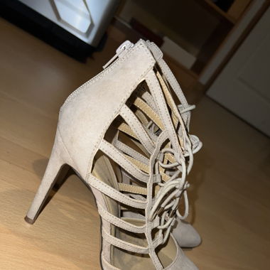 TALON HAUT BEIGE 