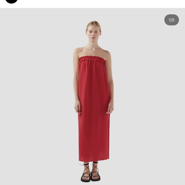 Robe rouge de Bird and Knoll / Robe rouge