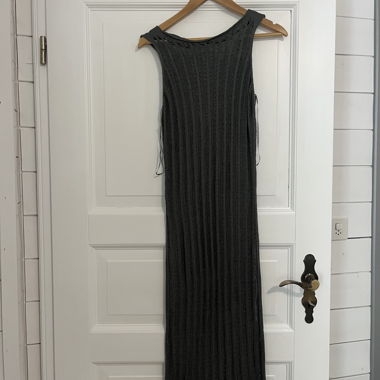 Robe en maille grise