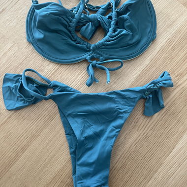 Bikini