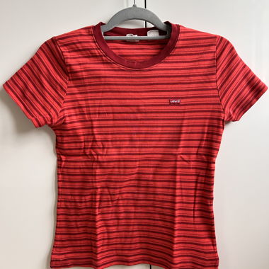 Levi's gestreiftes T-Shirt