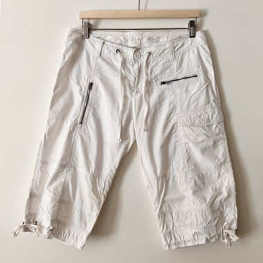 White Capri Pants