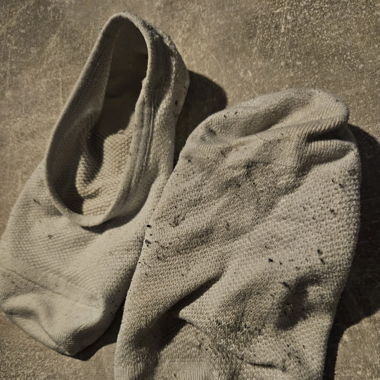 Getragene Sneakersocken
