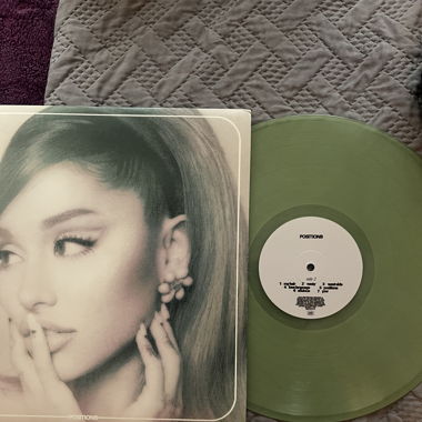 Vinyl from Ariana Grande