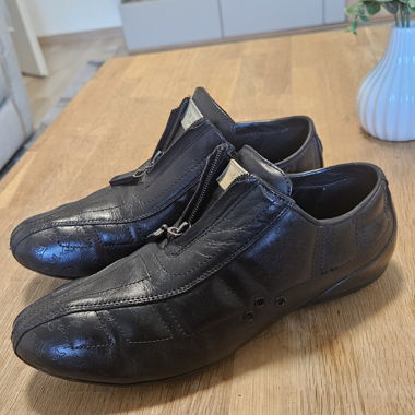 Louis Vuitton Leather Loafers Size 41