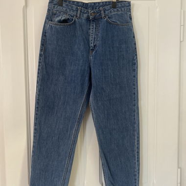 Jeans The tiny big sister