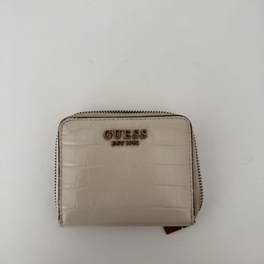 Guess Wallet 