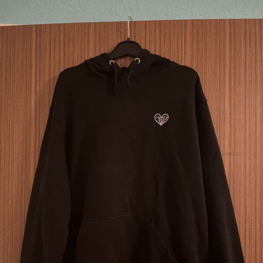 Ayliva Schwarzes Herz Tour 2023 Hoodie