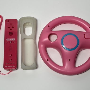 Motion Plus Steering Wheel and Remote - Nintendo Wii