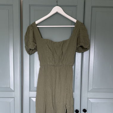 Green summer dress