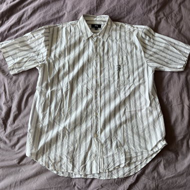 Camicia a maniche corte a righe Stüssy M