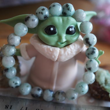 Kiwi Stone   Kugel Armband 