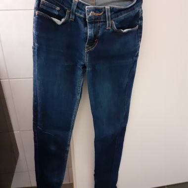 Levis Jeans