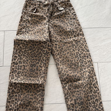 Jeans à motif léopard Pull&Bear